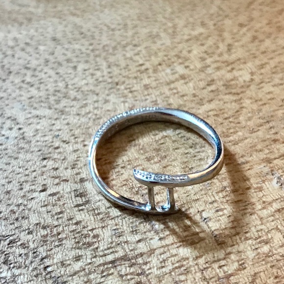 Helzberg Diamonds Jewelry - Helzberg Diamonds Sterling Silver Ring Sz 5.5